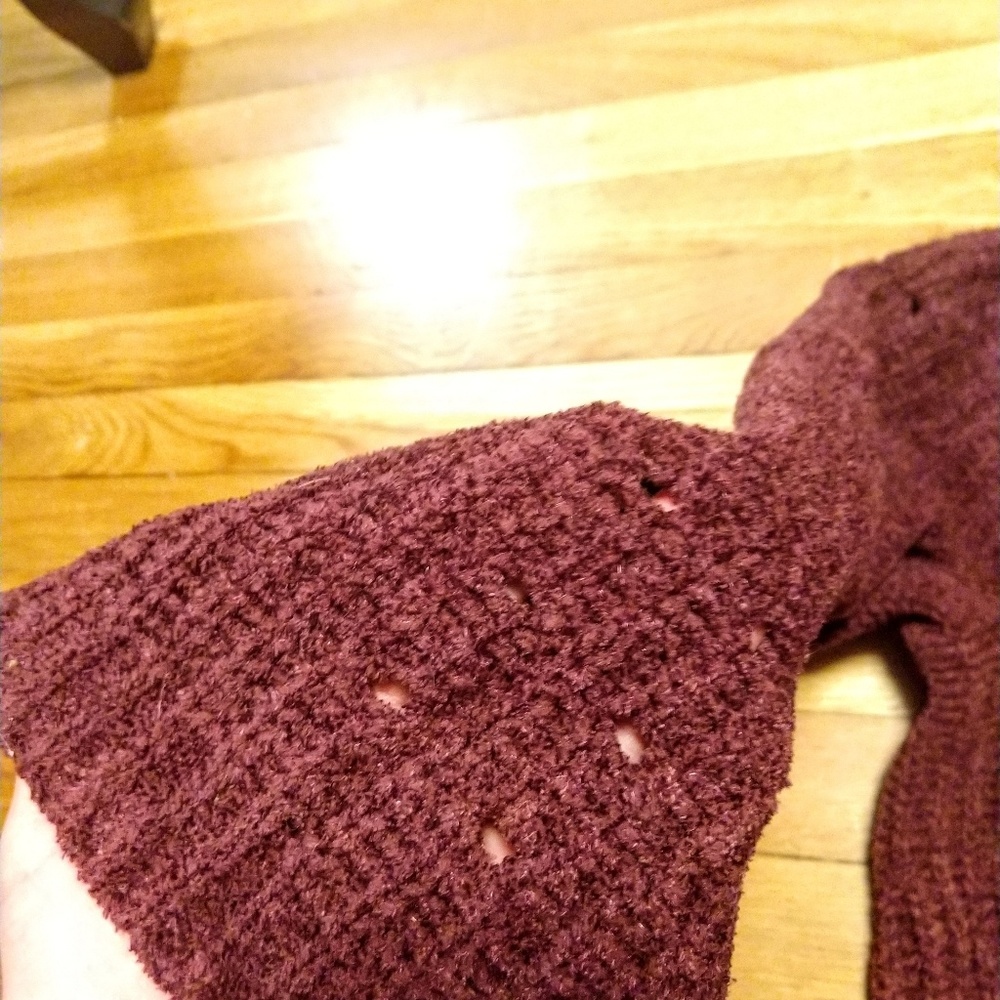 Keyhole sweater - Picture 3 of 6